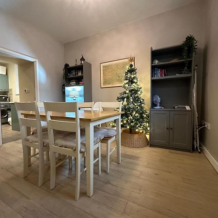 Cotswold Chapel, Sleeps Up To 5 In Kingsize Beds Apartamento Chipping Norton Exterior foto