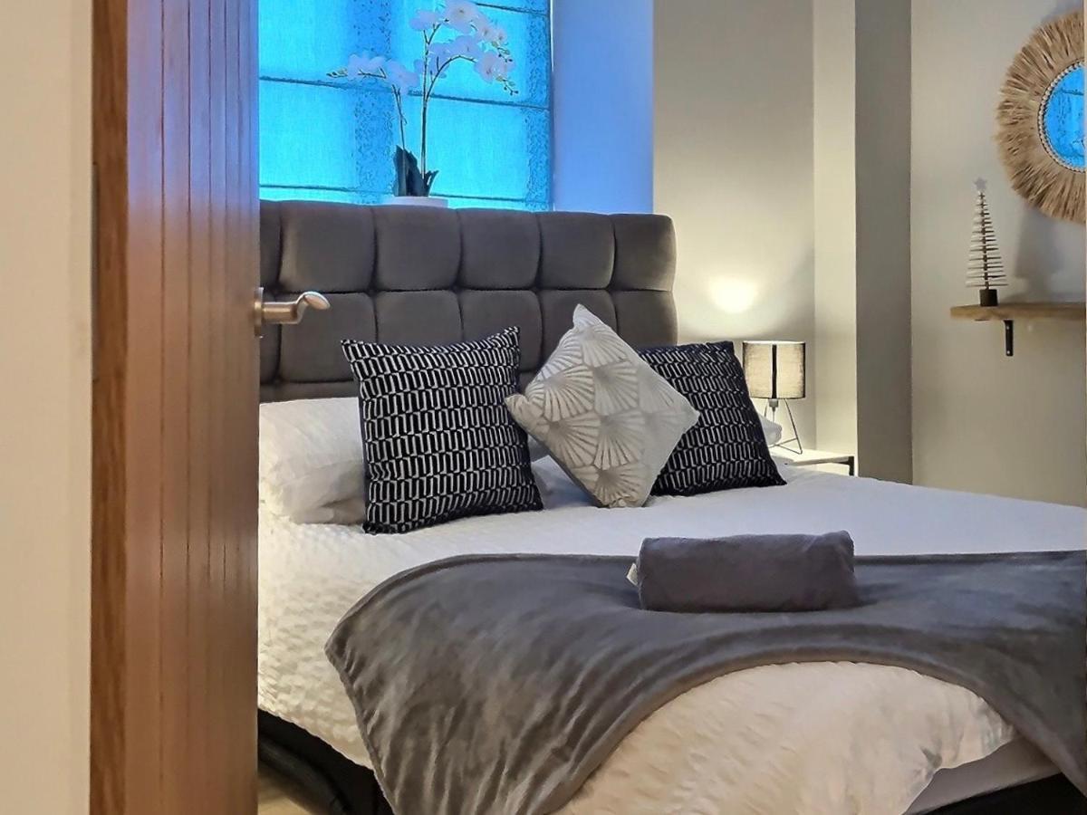 Cotswold Chapel, Sleeps Up To 5 In Kingsize Beds Apartamento Chipping Norton Exterior foto