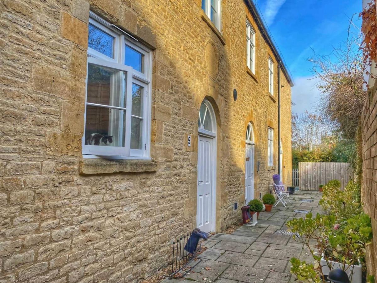 Cotswold Chapel, Sleeps Up To 5 In Kingsize Beds Apartamento Chipping Norton Exterior foto